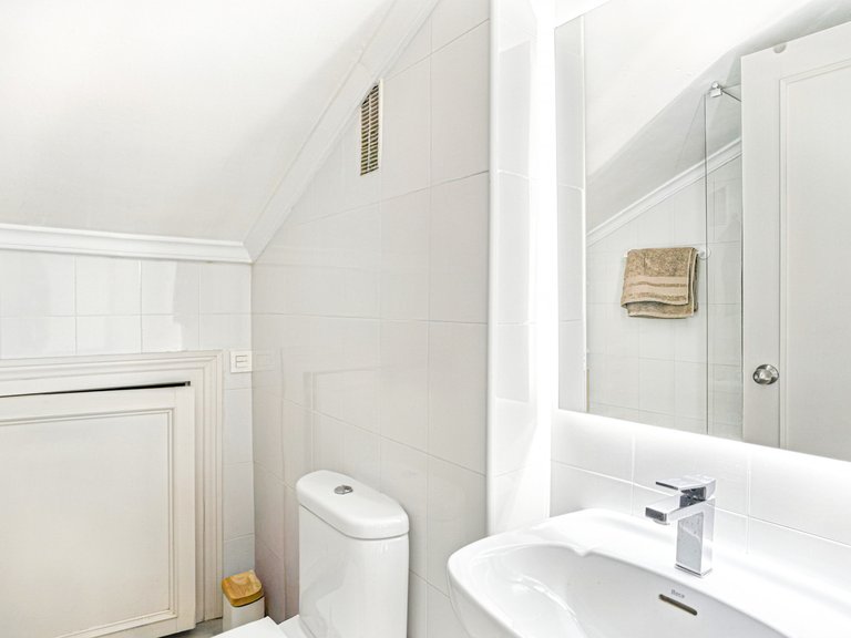 Town House for Sale in Marbella, Malaga, Marbella Golden Mile 11