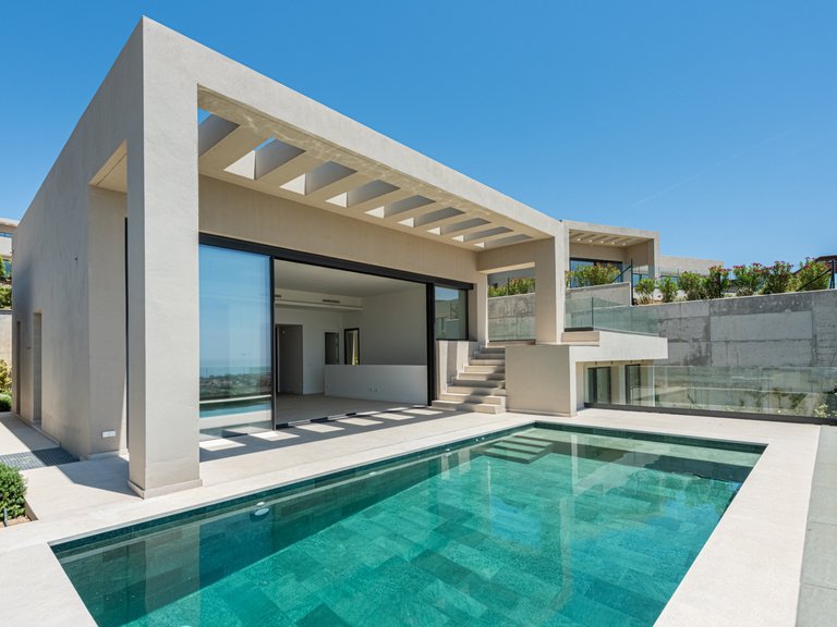 Villa for Sale in Benahavis, Malaga 14