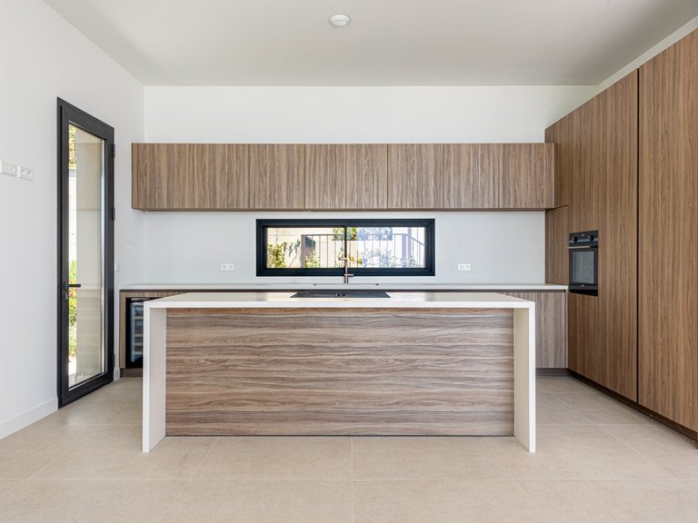 Villa for Sale in Benahavis, Malaga 8