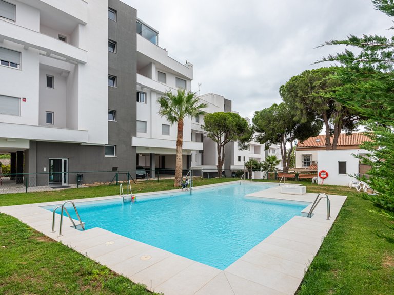 Apartment for sale in Torremolinos, Malaga 1