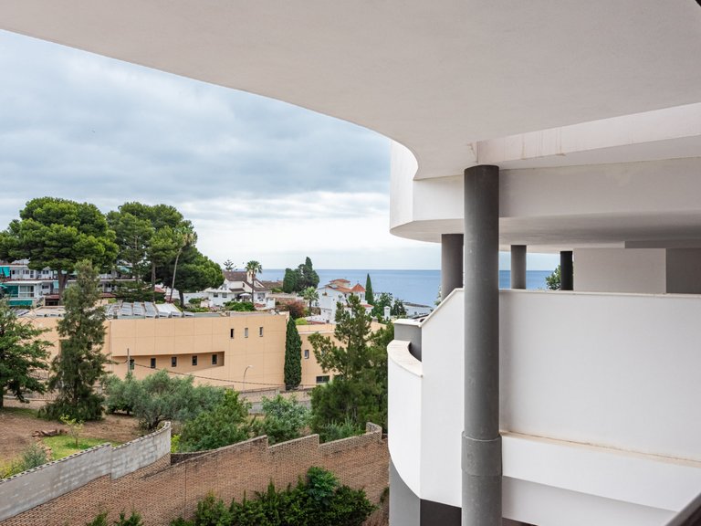 Apartment for sale in Torremolinos, Malaga 2