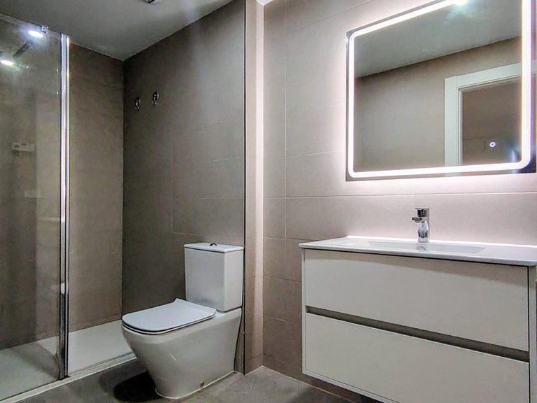 Apartment for sale in Torremolinos, Malaga 8
