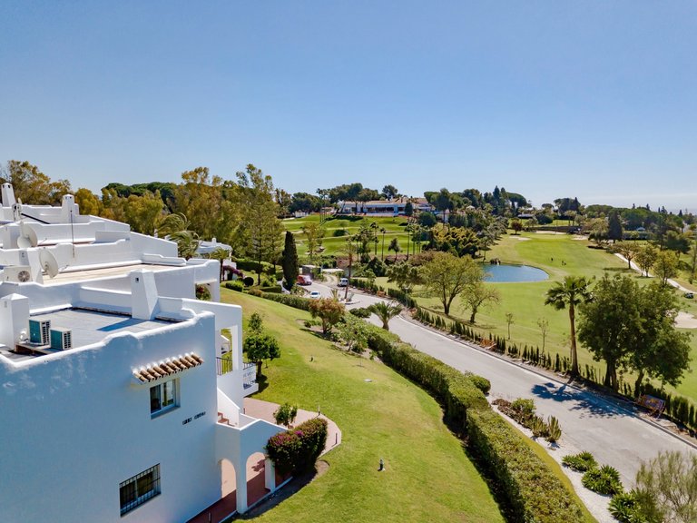 Wohnen neben Aloha Golf in La Retranca 1