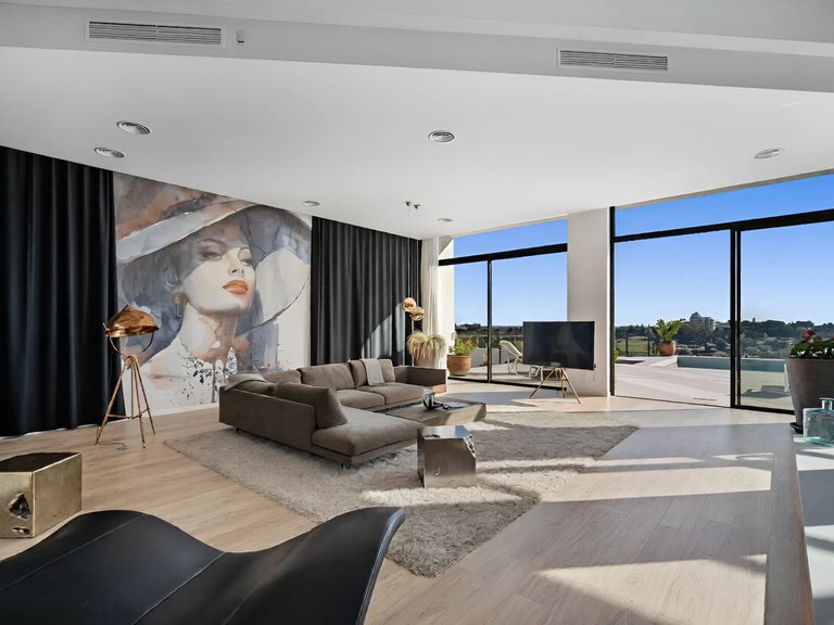Villa for Sale in Benahavis, Malaga, Paraiso Alto 9