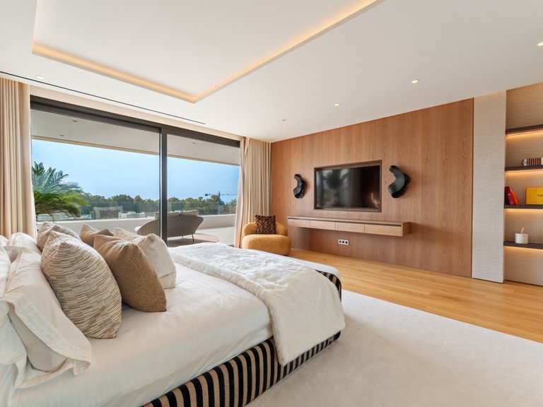 Town House for Sale in Marbella, Malaga, Marbella Golden Mile 30