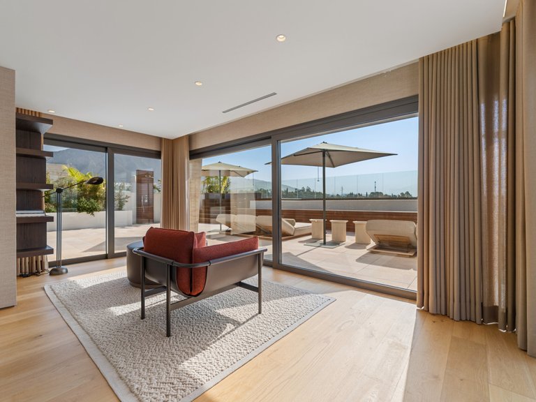 Town House for Sale in Marbella, Malaga, Marbella Golden Mile 13