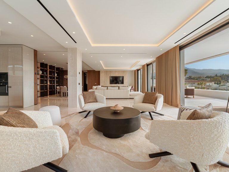 Town House for Sale in Marbella, Malaga, Marbella Golden Mile 19