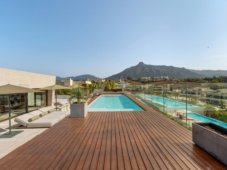 Town House for Sale in Marbella, Malaga, Marbella Golden Mile 11
