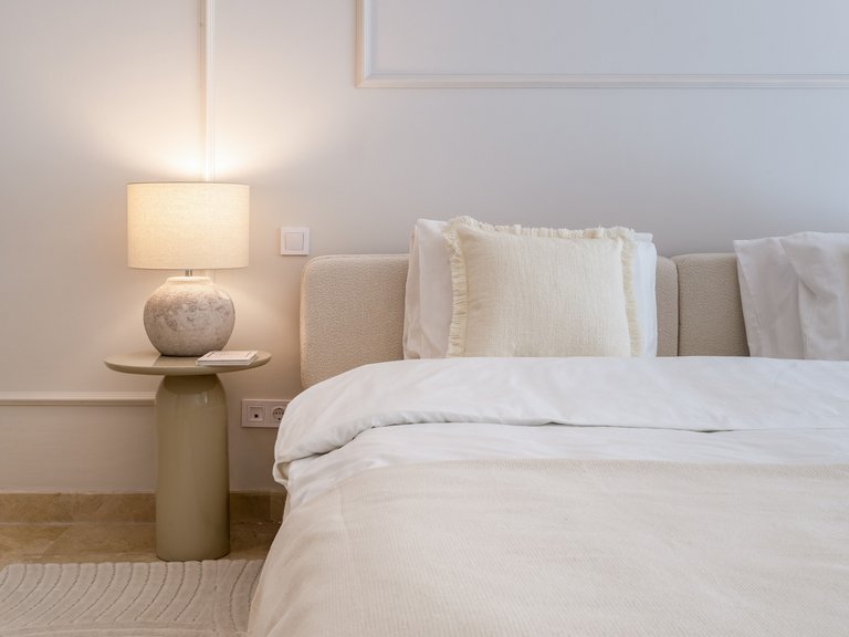 Apartment for Sale in Marbella, Malaga, Marbella Golden Mile 21