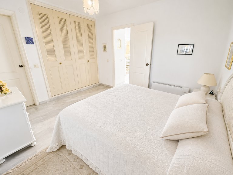 Apartment for Sale in Benalmadena, Malaga 7