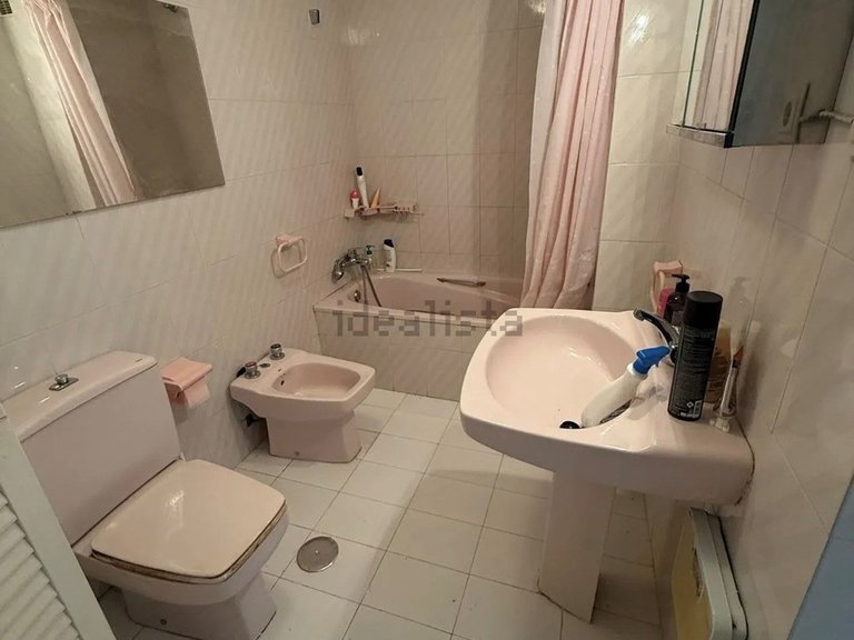 Apartment for Sale in Benalmadena, Malaga 17