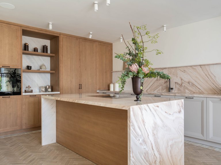 Town House for Sale in Marbella, Malaga, Marbella Golden Mile 34