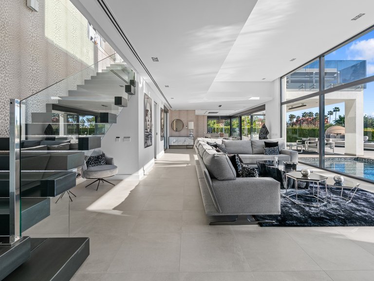 Villa for Sale in Marbella, Malaga, Marbella Este 25