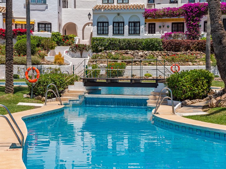 Apartment for Sale in Marbella, Malaga 38