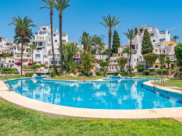 Apartment for Sale in Marbella, Malaga 1