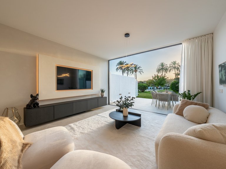 Town House for Sale in Marbella, Malaga 20
