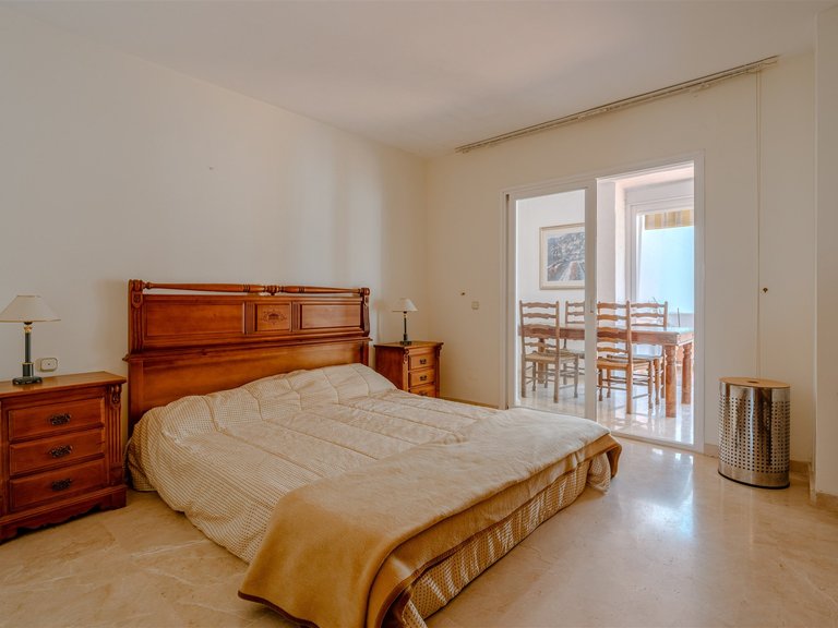 Ático dúplex en venta en San Pedro de Alcántara 6
