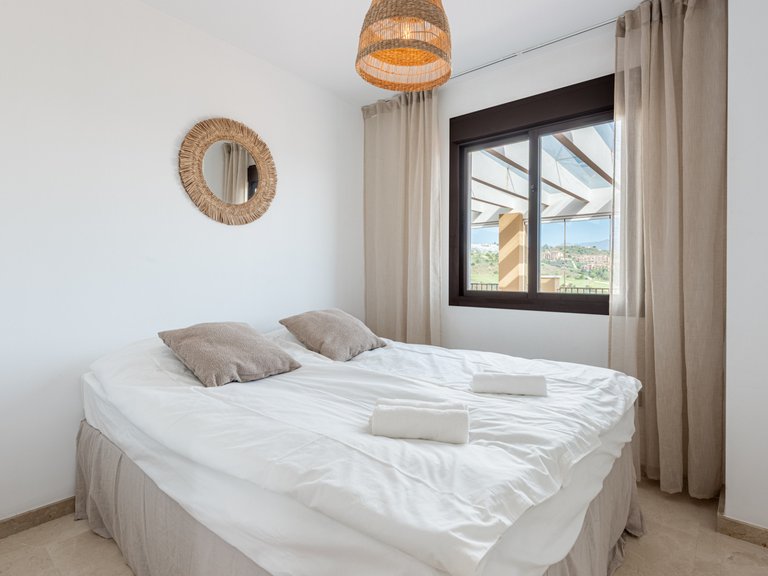 Elegant penthouse med stor terrass och panoramautsikt över golfbanan i Urb. Hercesa Calanova Golf 17