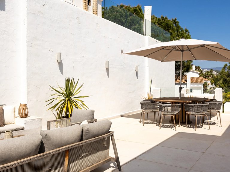 Town House for Sale in Marbella, Malaga 17