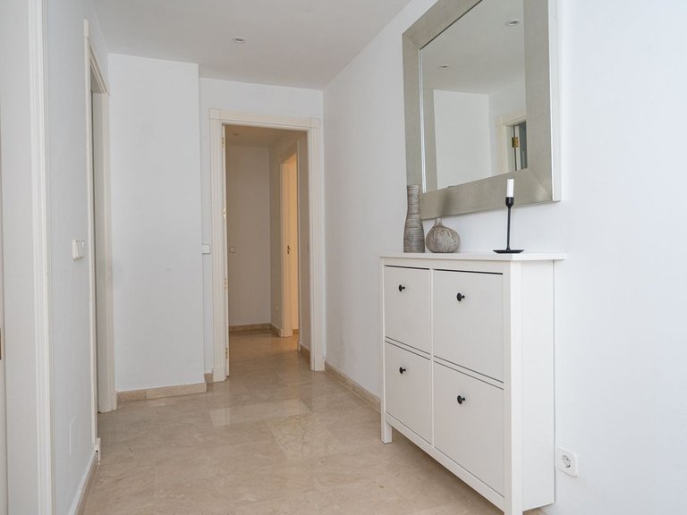 Apartment for Sale in Marbella, Malaga, Marbella Este 26