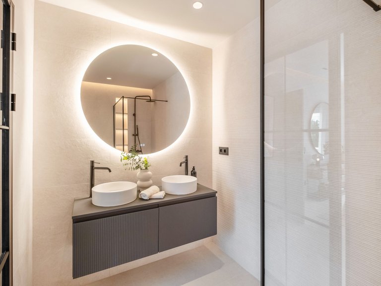 Apartment for Sale in Benahavis, Malaga, La Quinta 14