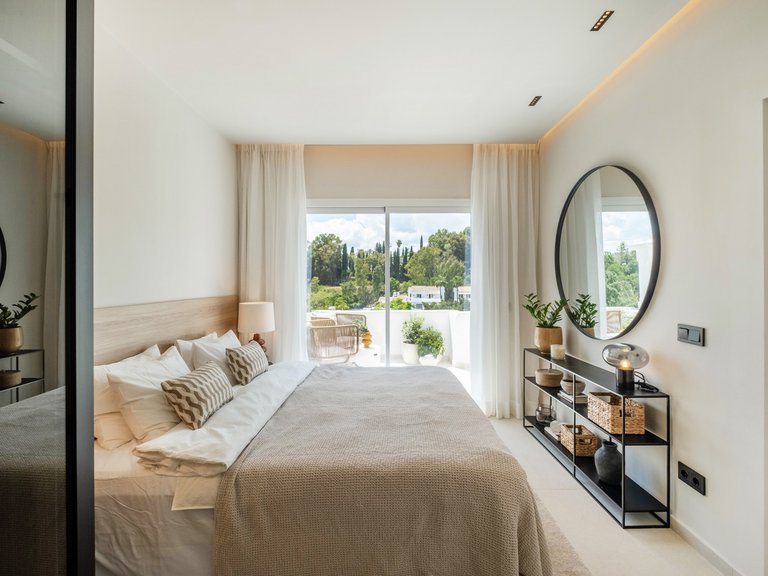 Apartment for Sale in Benahavis, Malaga, La Quinta 16