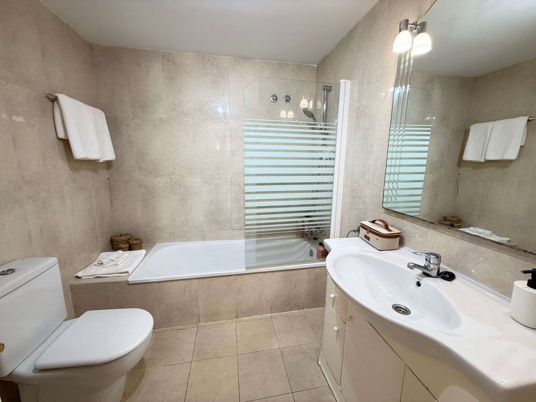 Apartment for Sale in Marbella, Malaga 10