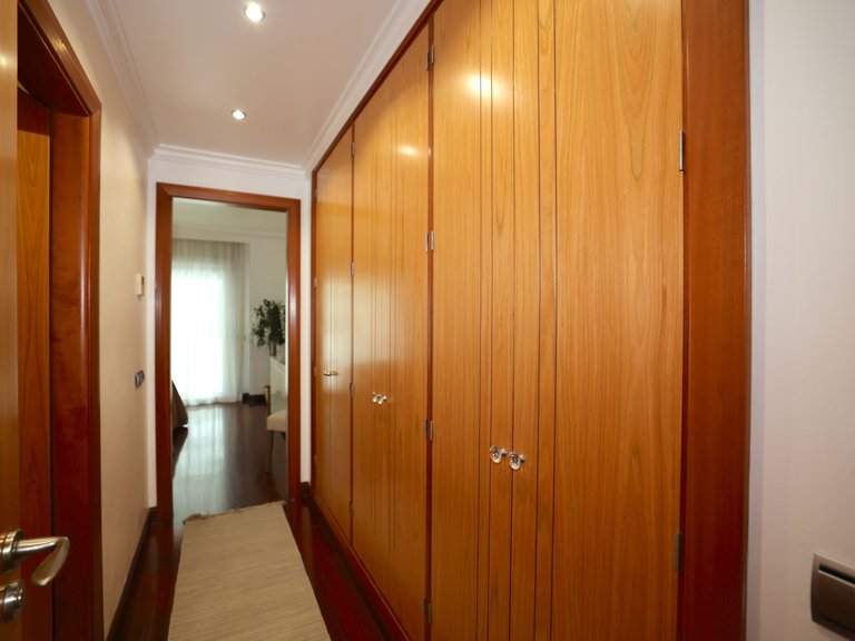 Apartment for Sale in Marbella, Malaga 26