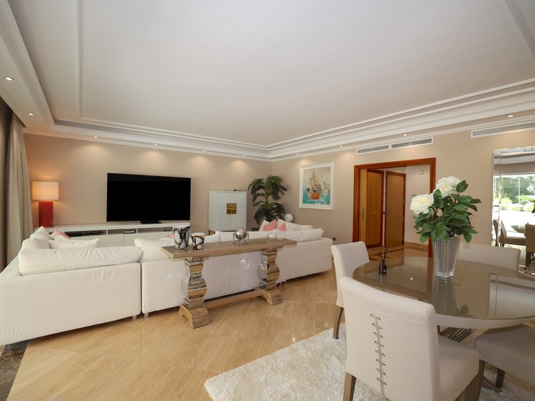 Apartment for Sale in Marbella, Malaga 10