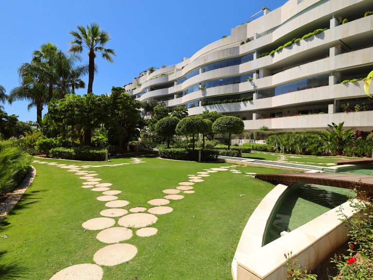Apartment for Sale in Marbella, Malaga 50