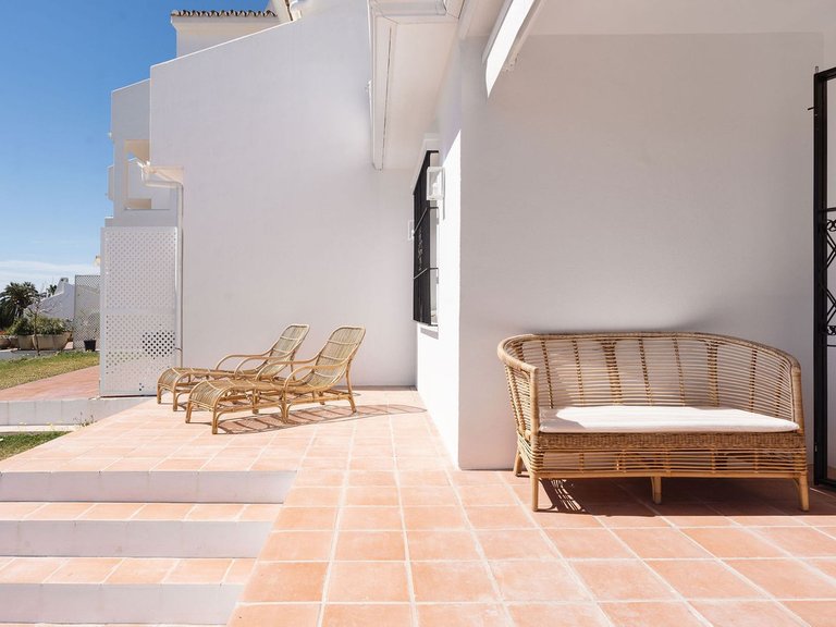 Apartment for Sale in Marbella, Malaga, Nueva Andalucia 23
