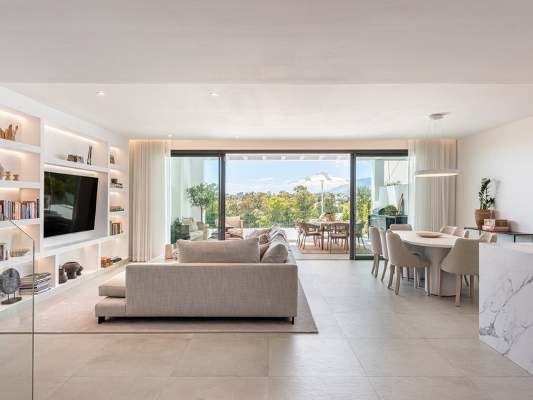 Town House for Sale in San Pedro De Alcantara, Malaga 2