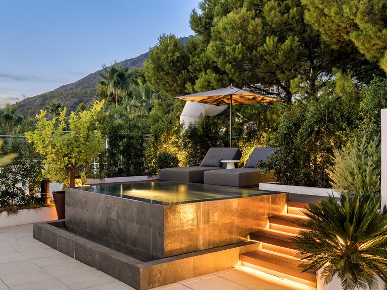 Town House for Sale in Marbella, Malaga 23