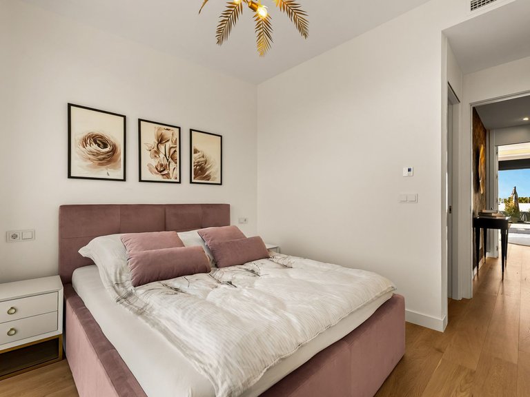 Town House for Sale in Marbella, Malaga 20