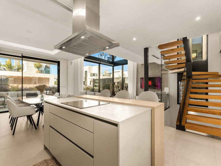 Town House for Sale in Marbella, Malaga 10
