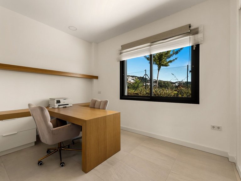 Town House for Sale in Marbella, Malaga 13