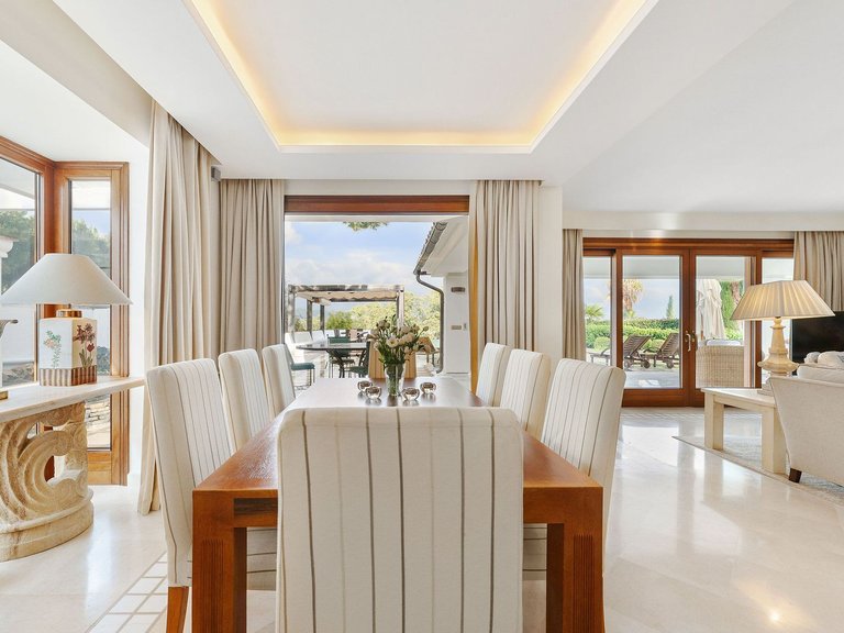 Villa for Sale in Marbella, Malaga 5