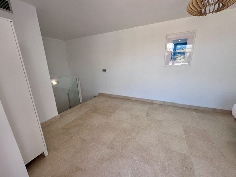 Town House for Sale in San Pedro De Alcantara, Malaga 8