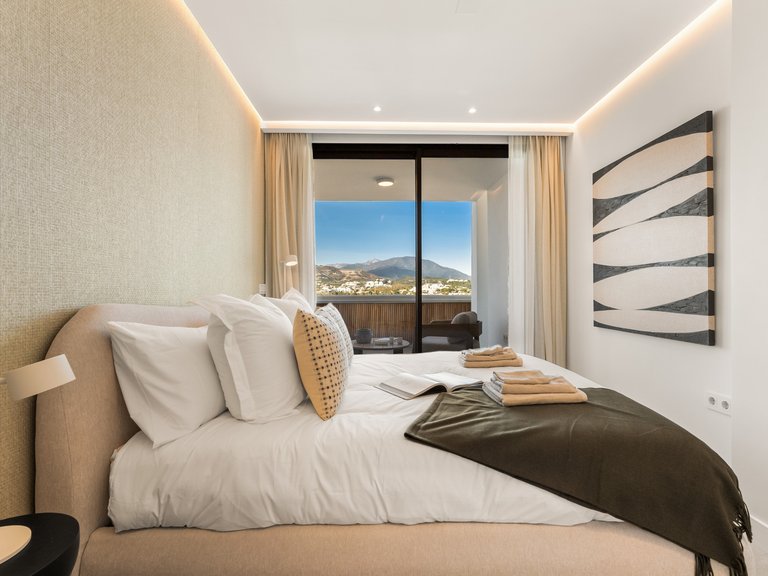 Apartment for Sale in Marbella, Malaga, Nueva Andalucia 13