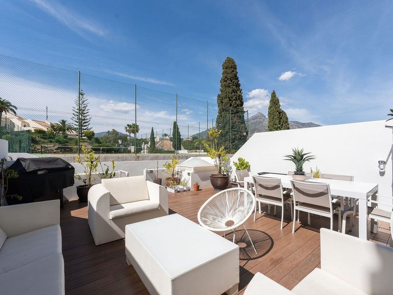 Town House for Sale in Marbella, Malaga, Nueva Andalucia 8
