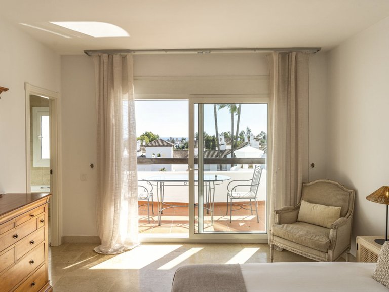 Town House for Sale in Marbella, Malaga, Nueva Andalucia 7