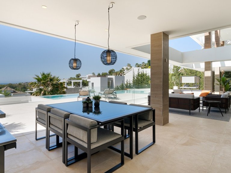 Villa for Sale in Benahavis, Malaga, La Alqueria 2