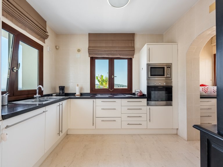 Villa for sale in Mijas Costa, Malaga 3