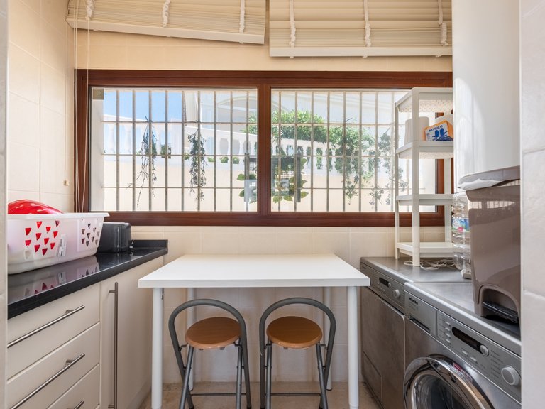 Villa for sale in Mijas Costa, Malaga 11