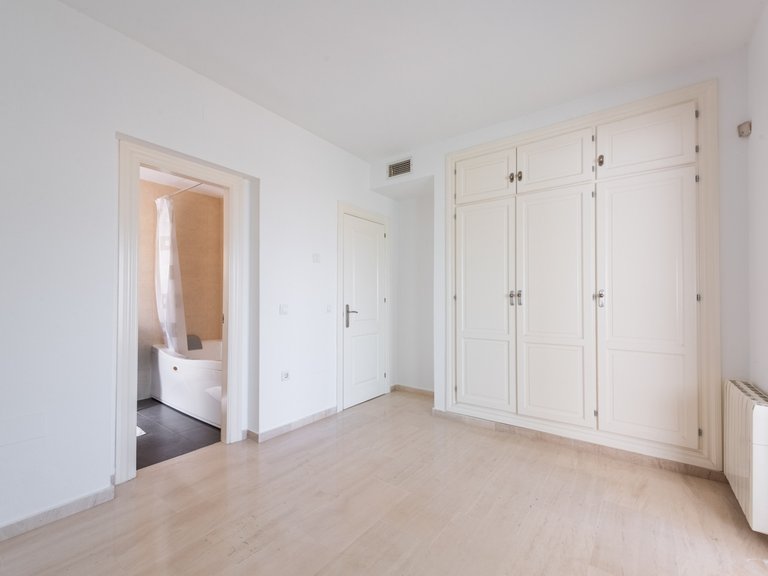 Villa for sale in Mijas Costa, Malaga 14