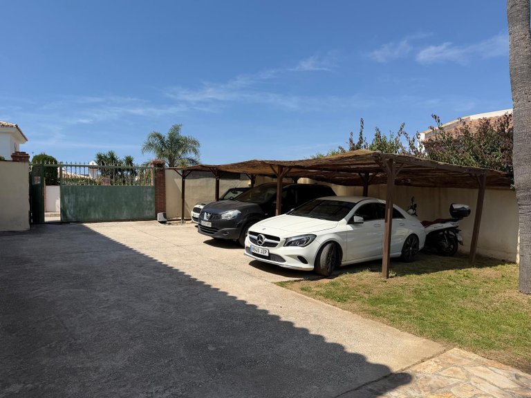 Villa for sale in Mijas Costa, Malaga 35