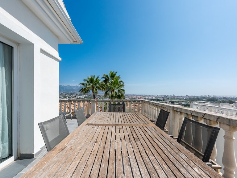 Villa for sale in Mijas Costa, Malaga 22