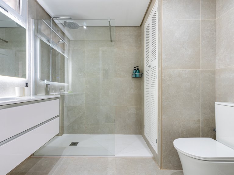 Apartment for sale in Benalmadena, Malaga 15