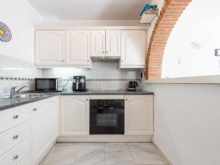 Apartment for sale in Benalmadena, Malaga 3