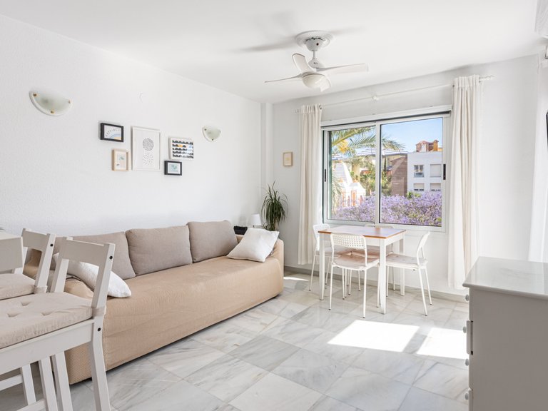 Apartment for sale in Benalmadena, Malaga 2